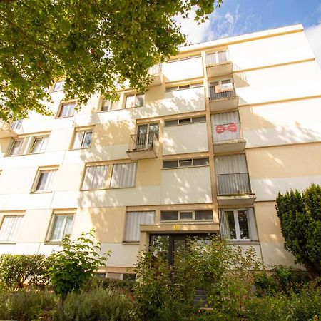 La Hearty Room Logement En Colocation Le Plessis-Robinson Kültér fotó
